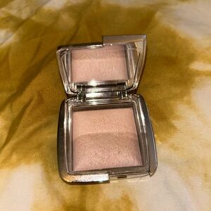 Hourglass Ambient Strobe Lighting Powder